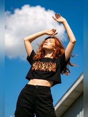 🔆𝟲/$𝟮𝟬 𝗕𝗹𝗮𝗰𝗸 𝗖𝗿𝗼𝗽𝗽𝗲𝗱 𝗧-𝗦𝗵𝗶𝗿𝘁 𝗙𝗹𝗮𝗺𝗲 𝗗𝗲𝘀𝗶𝗴𝗻